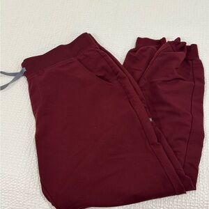 Figs Zamora Burgundy Jogger